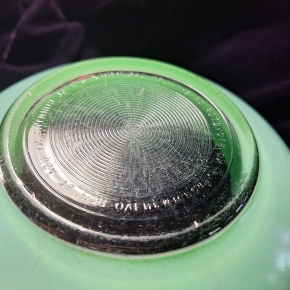 PYREX MIXING BOWL MINT GREEN CLEAR BOTTOM 2.5 - Picture 3 of 17